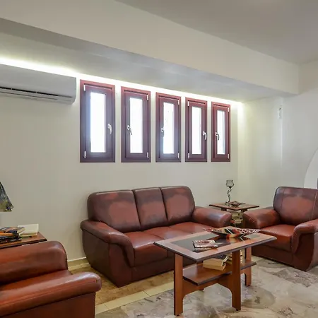 Aeolis Boutique Apartmanhotel 3*
