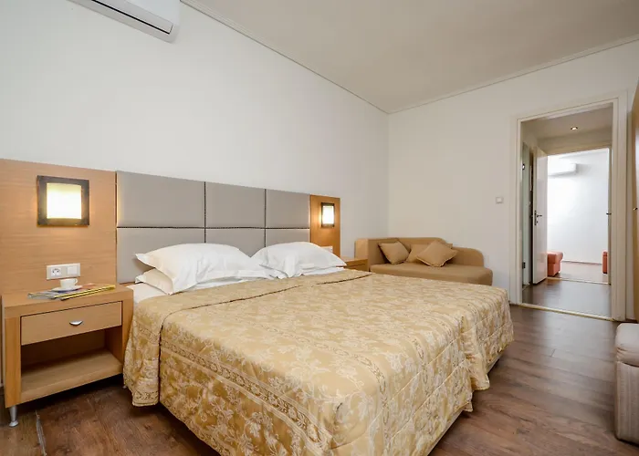 Апарт-отель Aeolis Boutique 3*