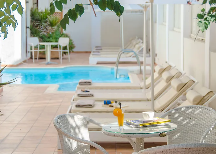 Aeolis Boutique Апарт-отель