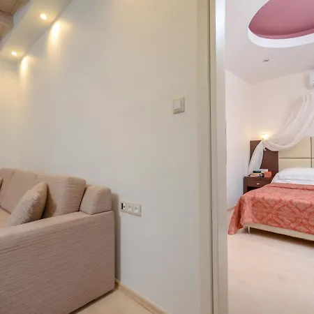 Aeolis Boutique 3* Naxos City