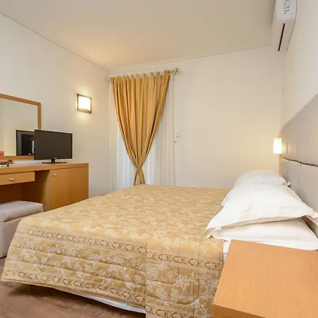 Апарт-отель Aeolis Boutique Naxos City