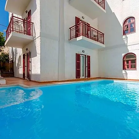 Hotel apartamentowy Aeolis Boutique 3*