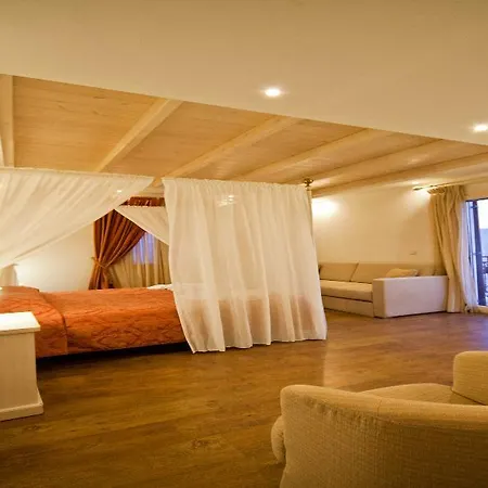 Aeolis Boutique Hotel apartamentowy 3*